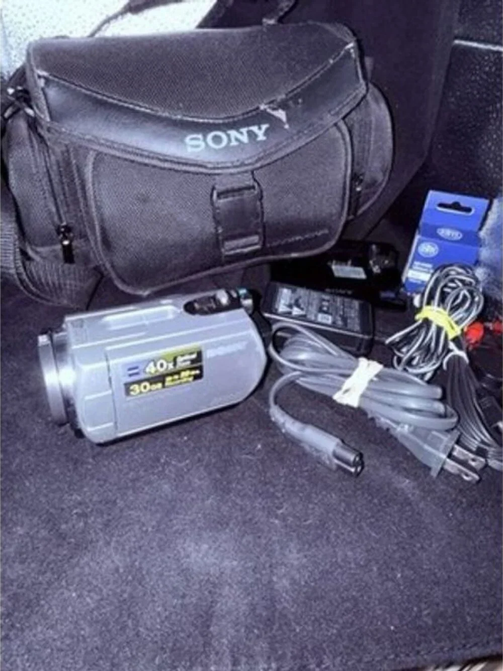 Sony Handycam DCR-SR42 HDD Camcorder Bundle Y2K NightShot 40x Zoom TESTED